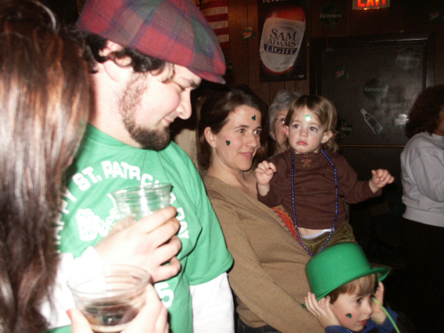 Tierneys-Tavern-St-Patricks-Day-2005-17