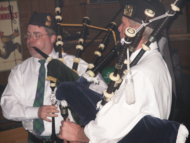 Tierneys-Tavern-St-Patricks-Day-2005-18