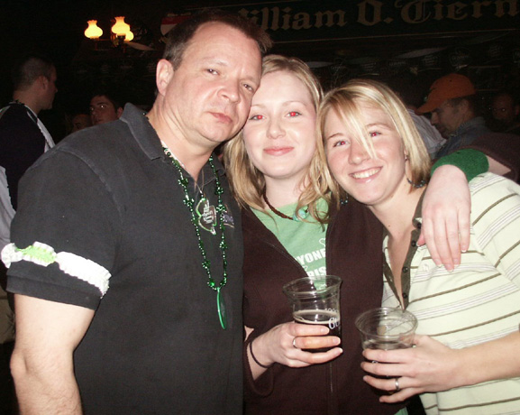 Tierneys-Tavern-St-Patricks-Day-2005-24