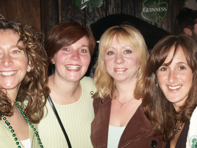 Tierneys-Tavern-St-Patricks-Day-2005-33